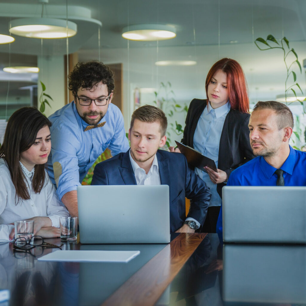 We are hiring IT Recruiters